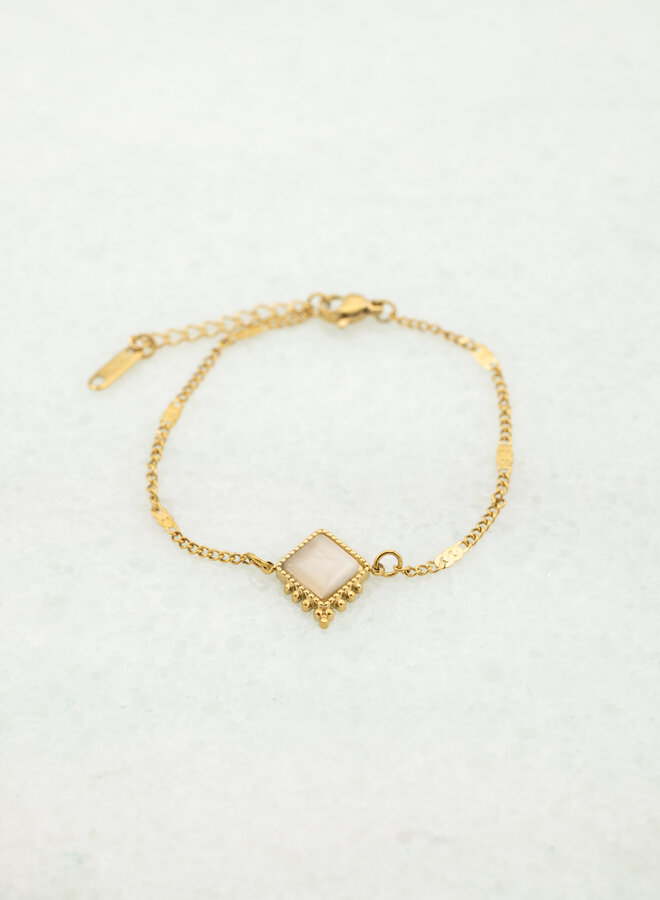 Fijne armband ruit parelmoer goud