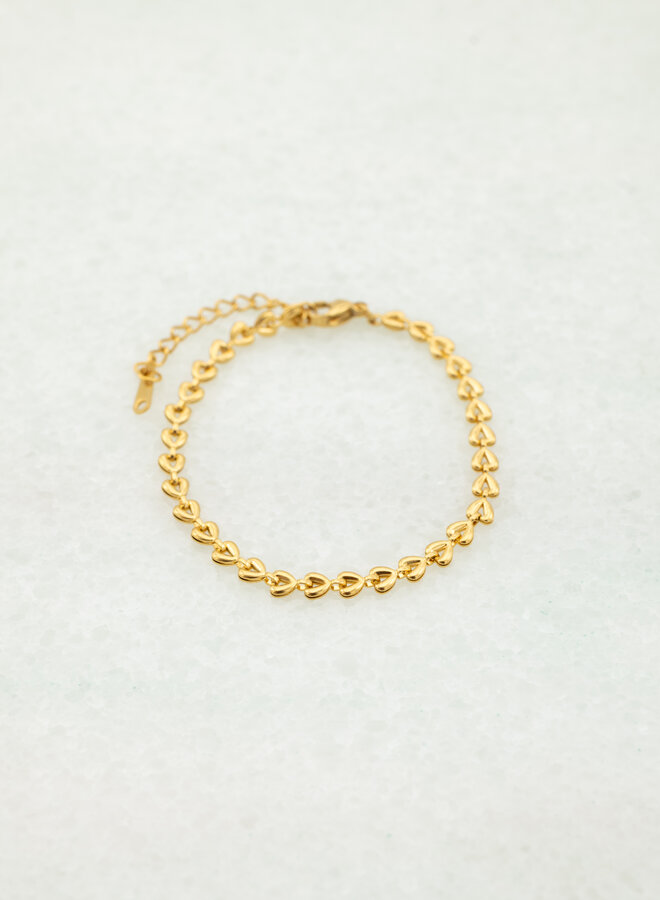 Fijne armband met hartjes