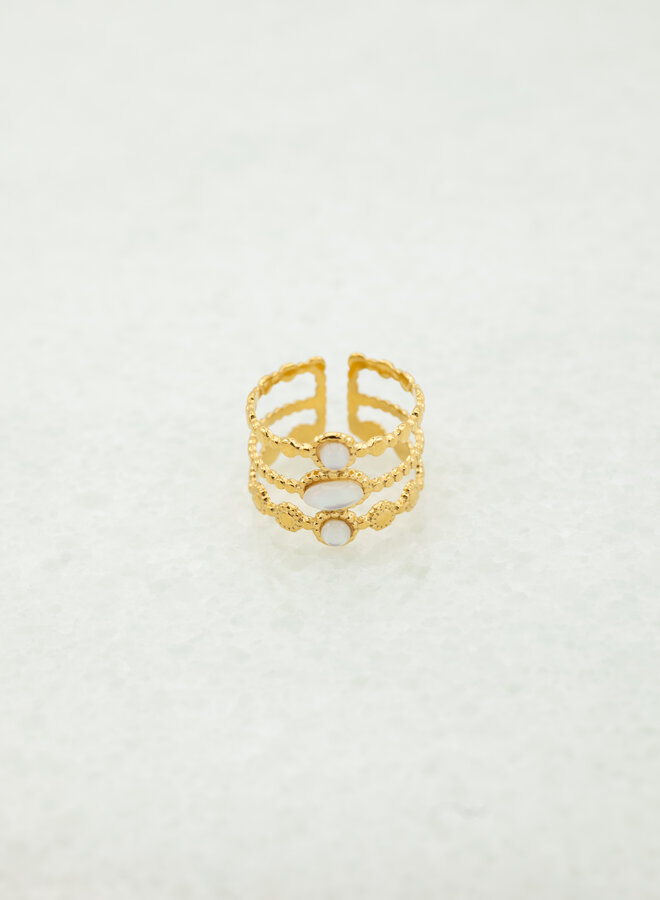 Ring drie lagen met stenen goud