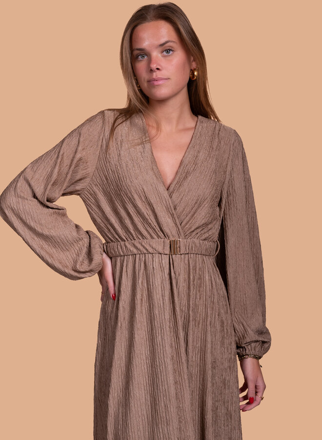 Bruine maxi jurk met gesp