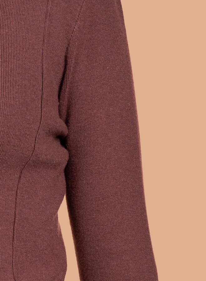 Top met col Soraya chocolade