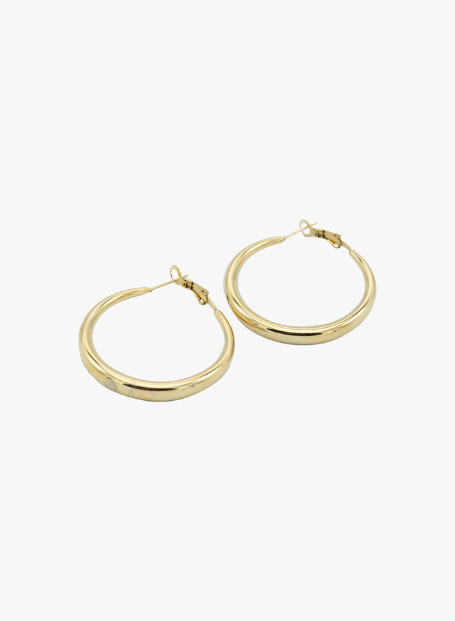 Brede oorringen Beau