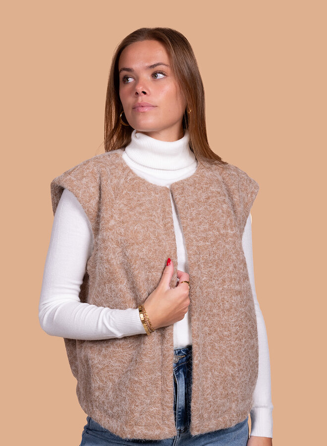 Taupe zachte gilet
