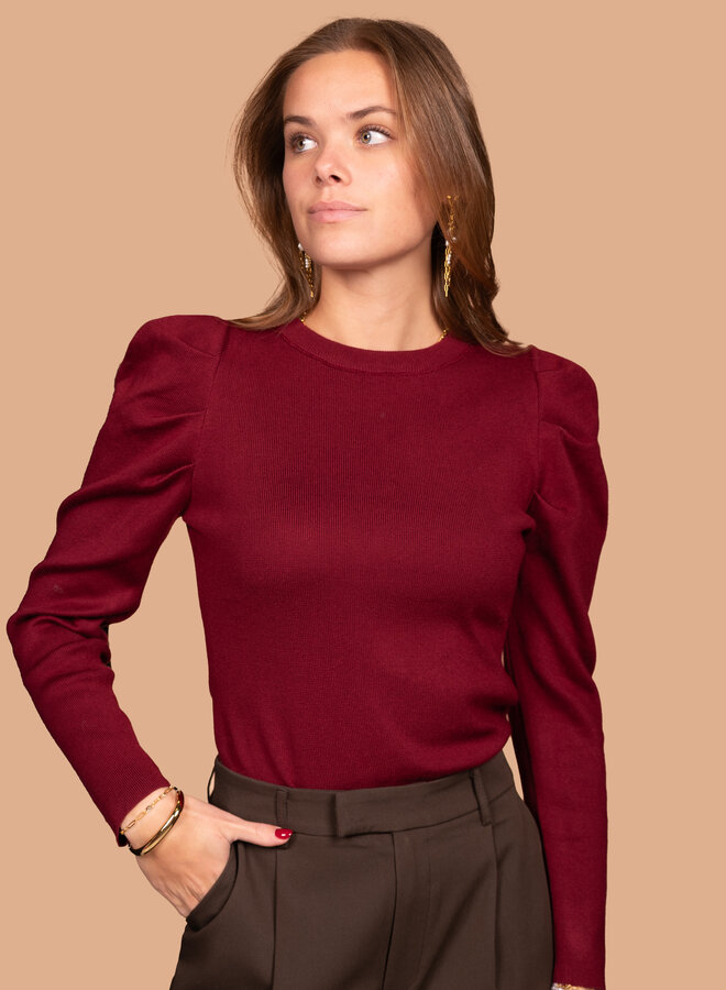 Top met kleine pofmouw rood lange mouwen