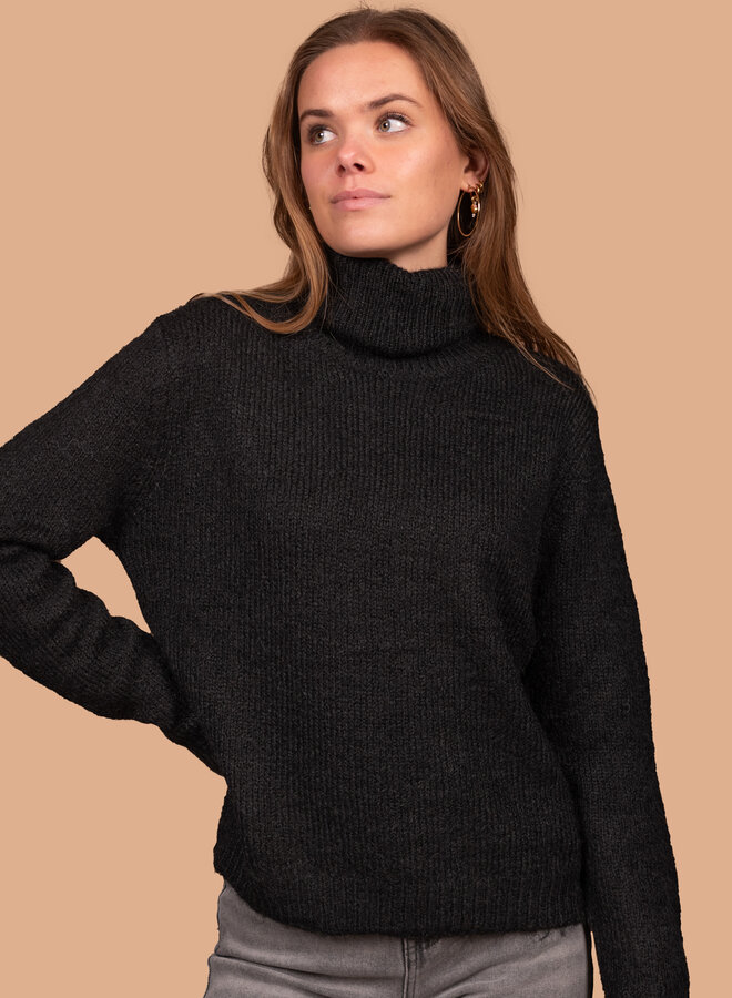 Warme coltrui Isabelle zwart