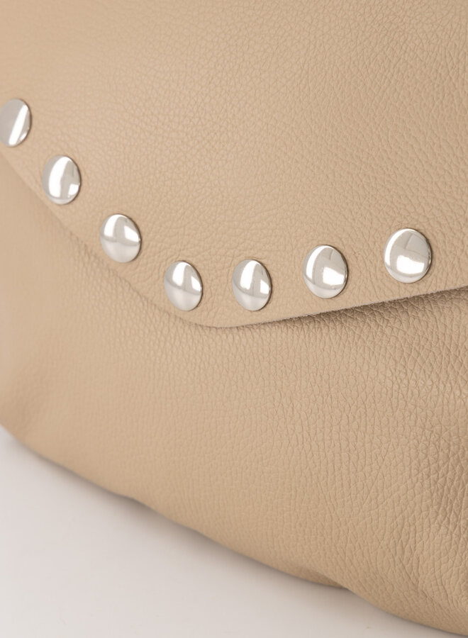 Leren tas met studs Juli taupe