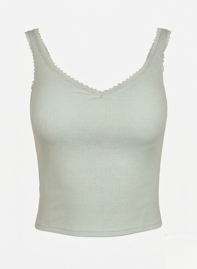 Top met voorgevormde cups mint