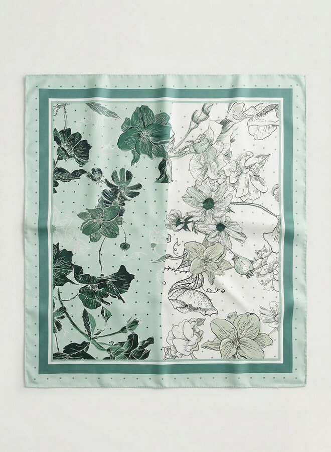 Sjaaltje satijn green summer print