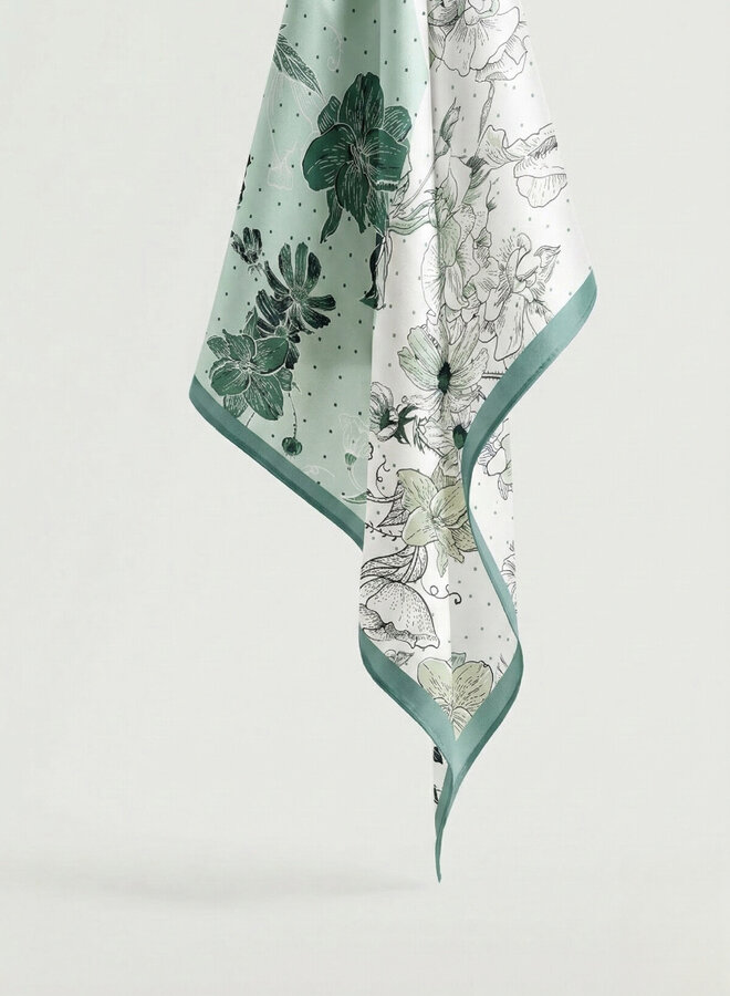 Sjaaltje satijn green summer print