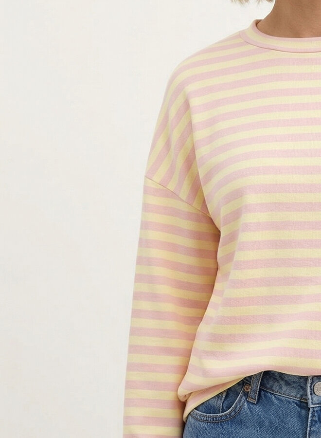Gestreept shirt roze met geel