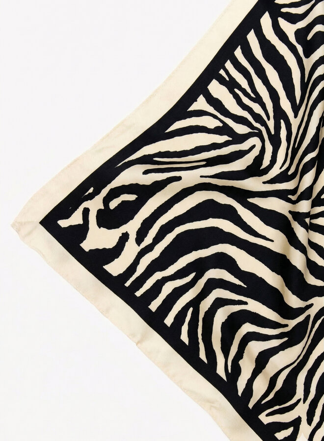 Sjaaltje satijn zebra print zwart