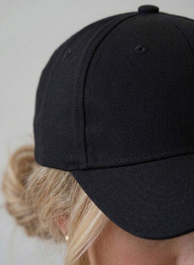 Pet LIMITLESS  effen zwart