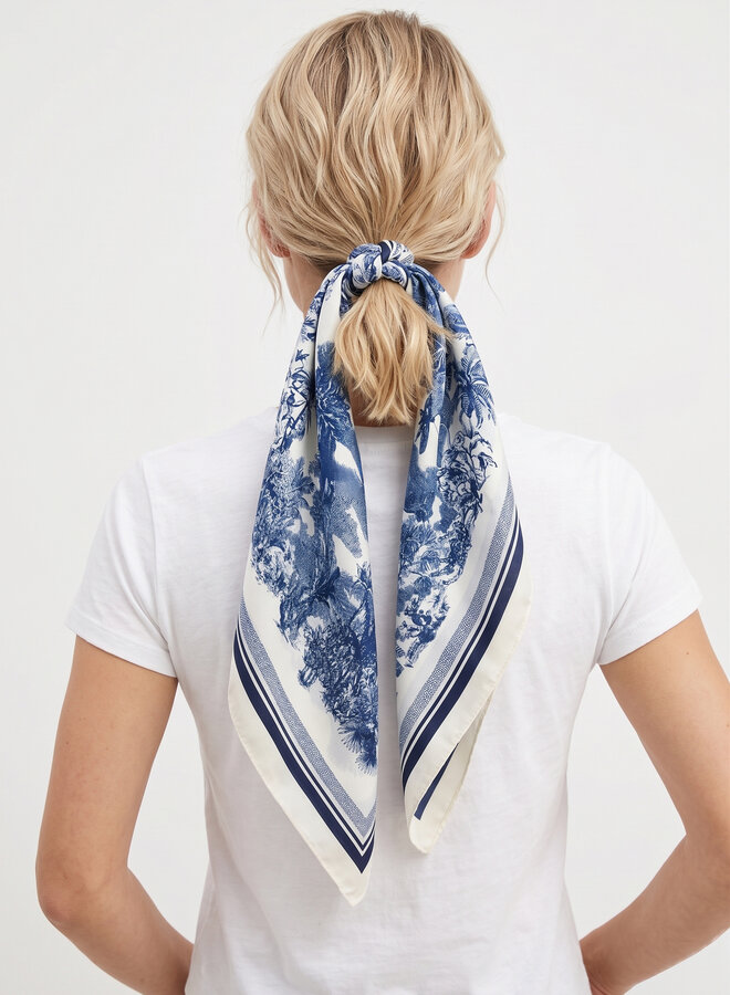 Sjaaltje satijn jungle donkerblauw
