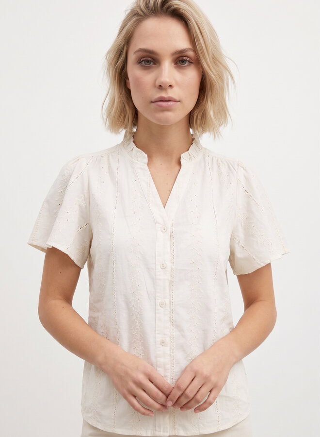 Blouse met broderie details beige