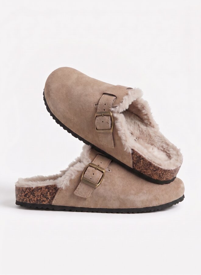Warme instapper klomp beige