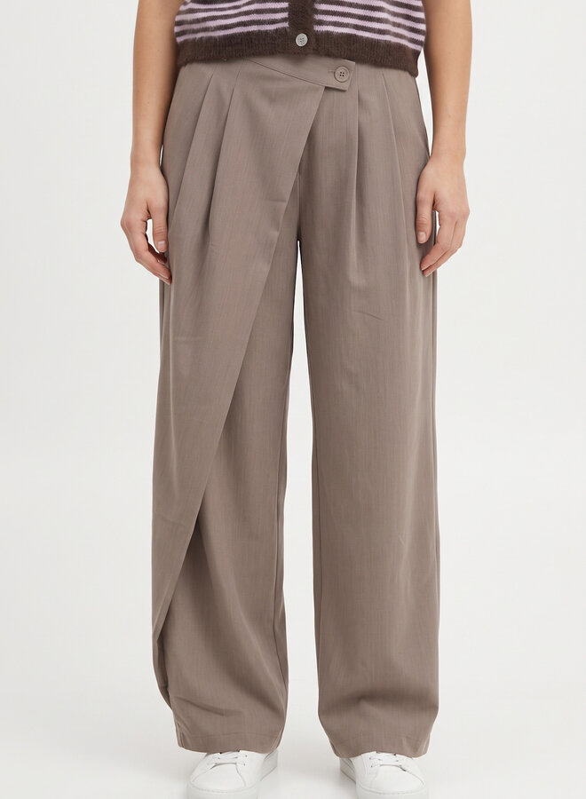Broek met plooi Camel