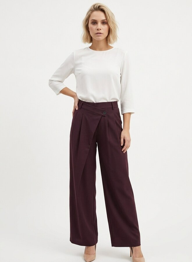 Broek met plooi bordeaux rood
