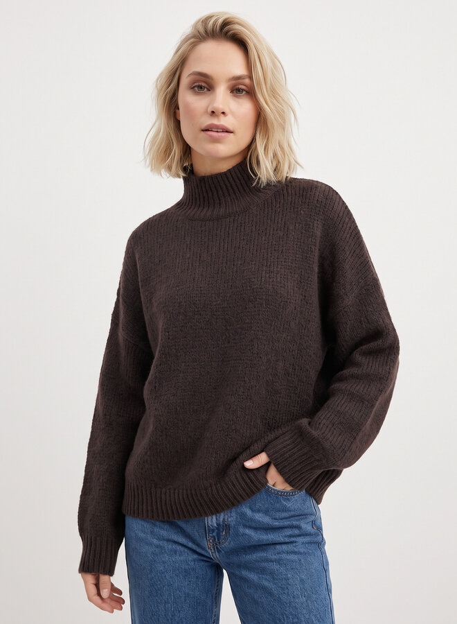 Grote coltrui Emma bruin