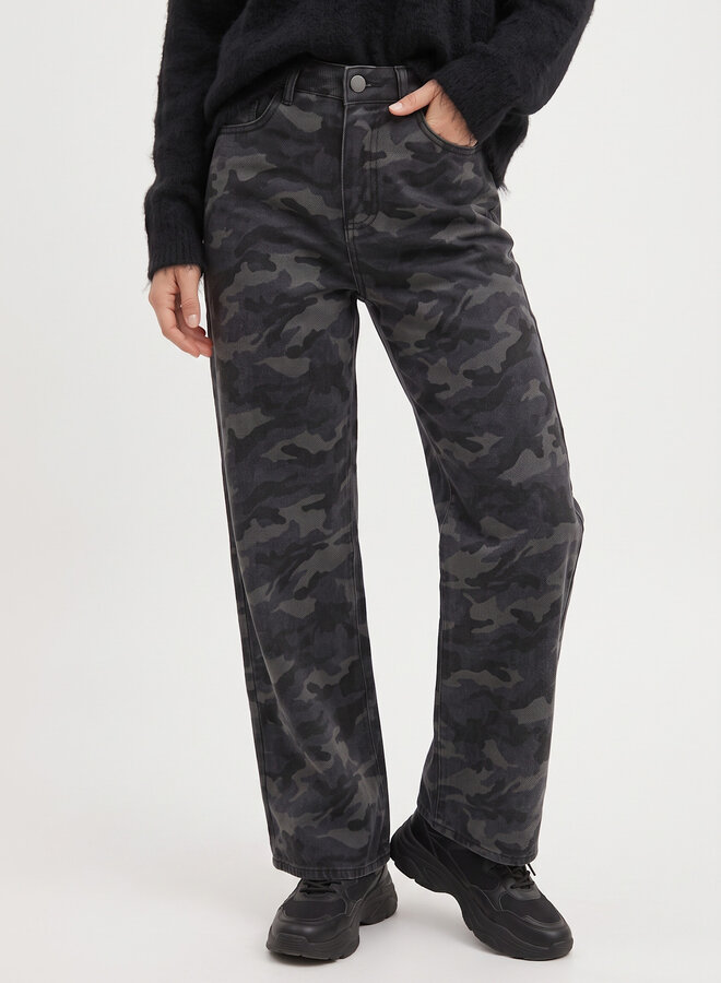 Military jeans camo