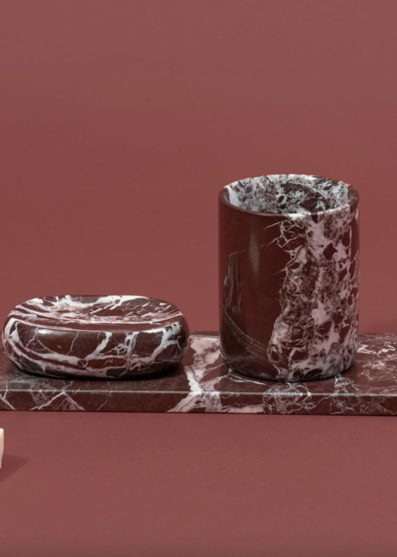 Stoned Stoned - burgundy marble classic soap dish