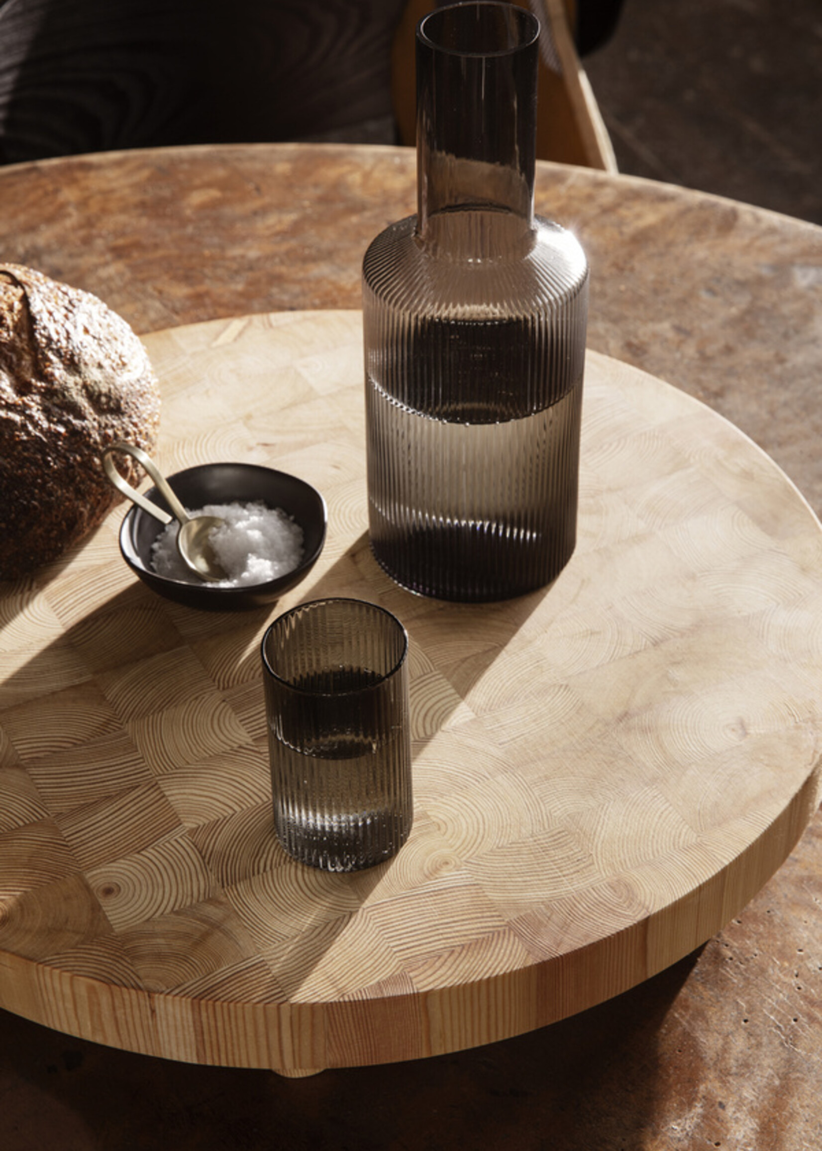 Ferm Ripple Carafe - Smoked Grey