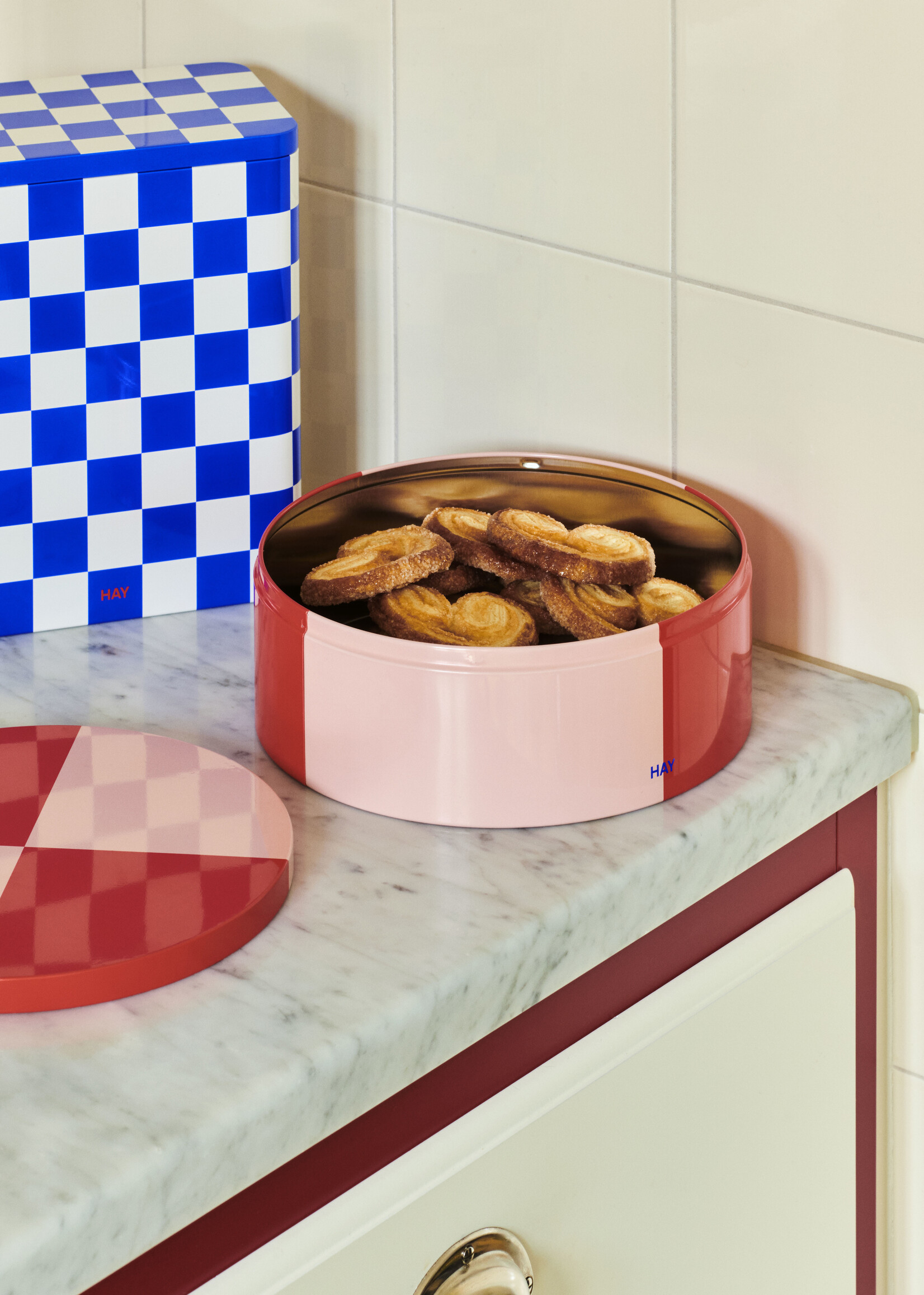 Hay Tin Container - Round - Red and soft pink