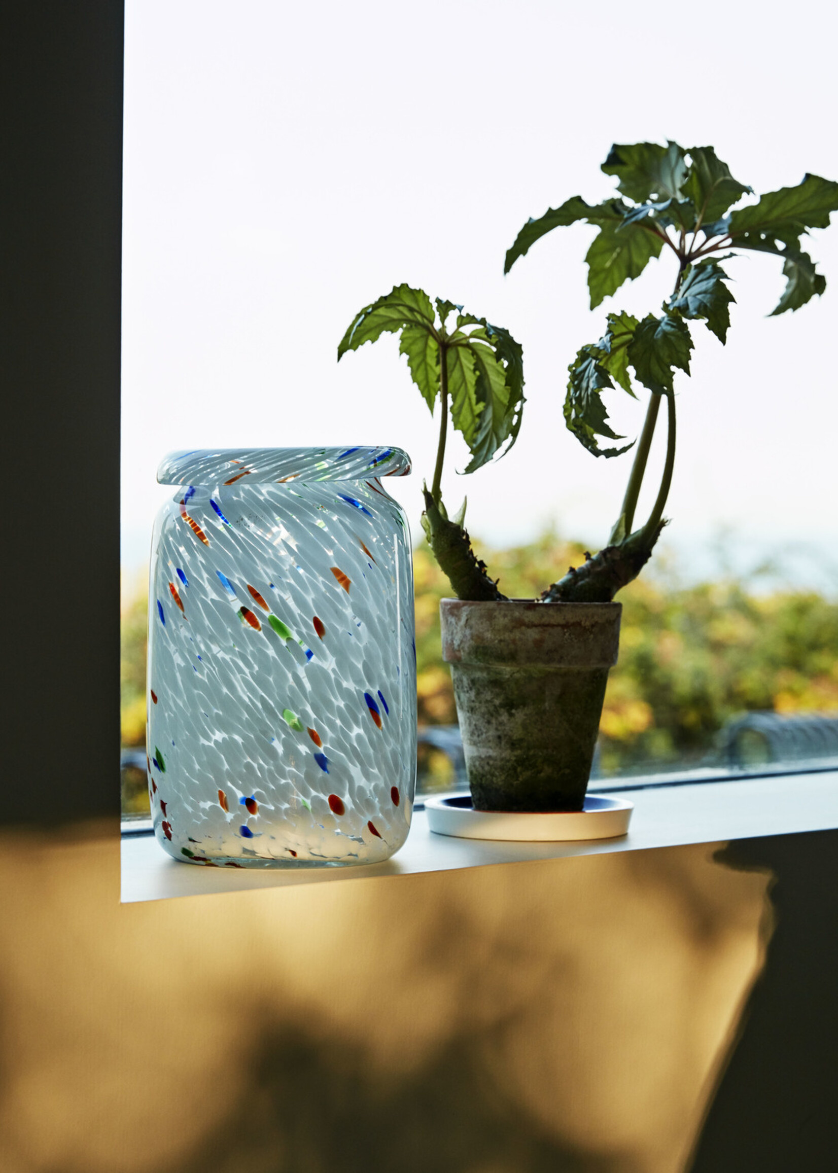 Hay Splash Vase rollneck - Medium - White dot