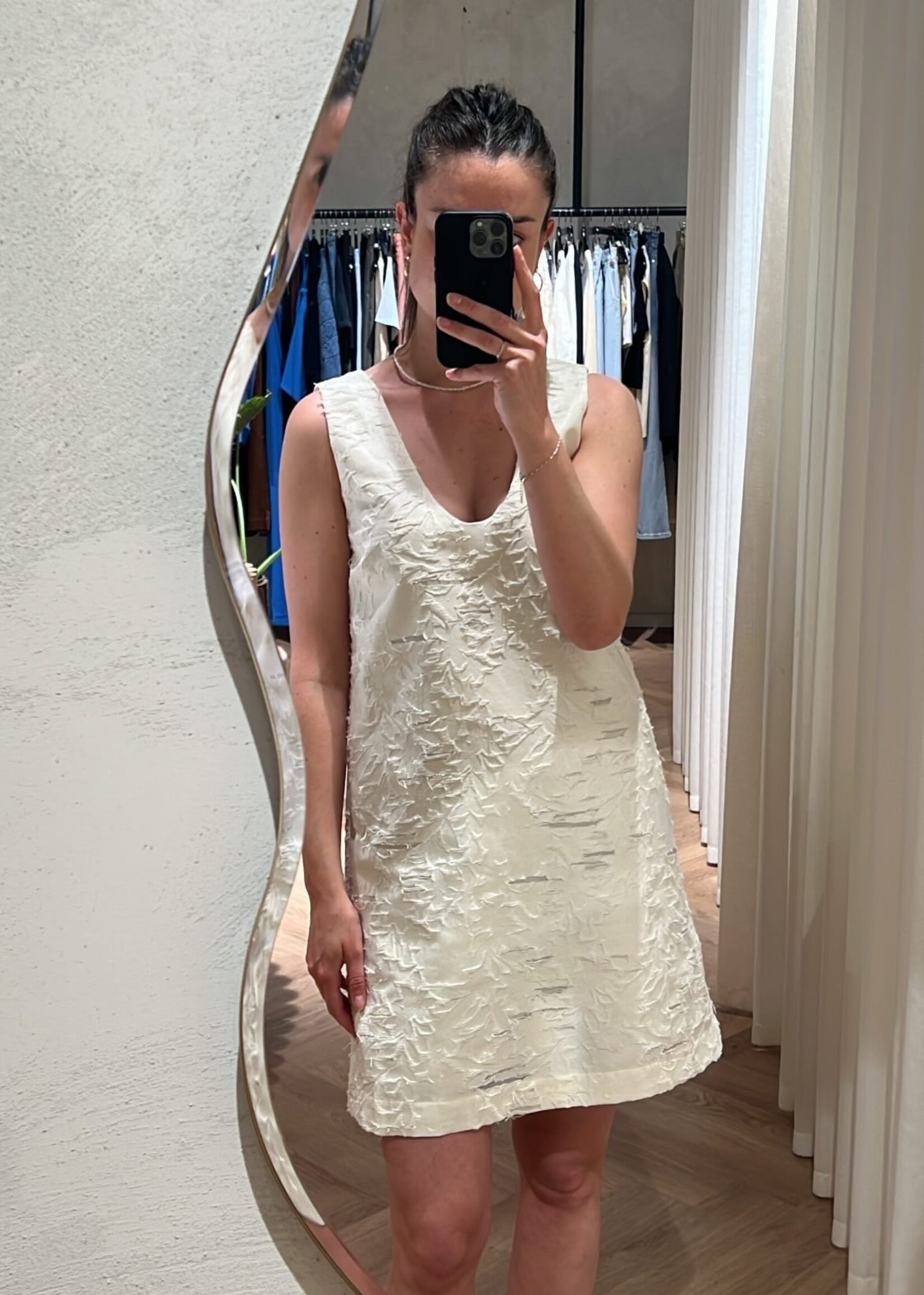 Day Durant - Refined structure dress