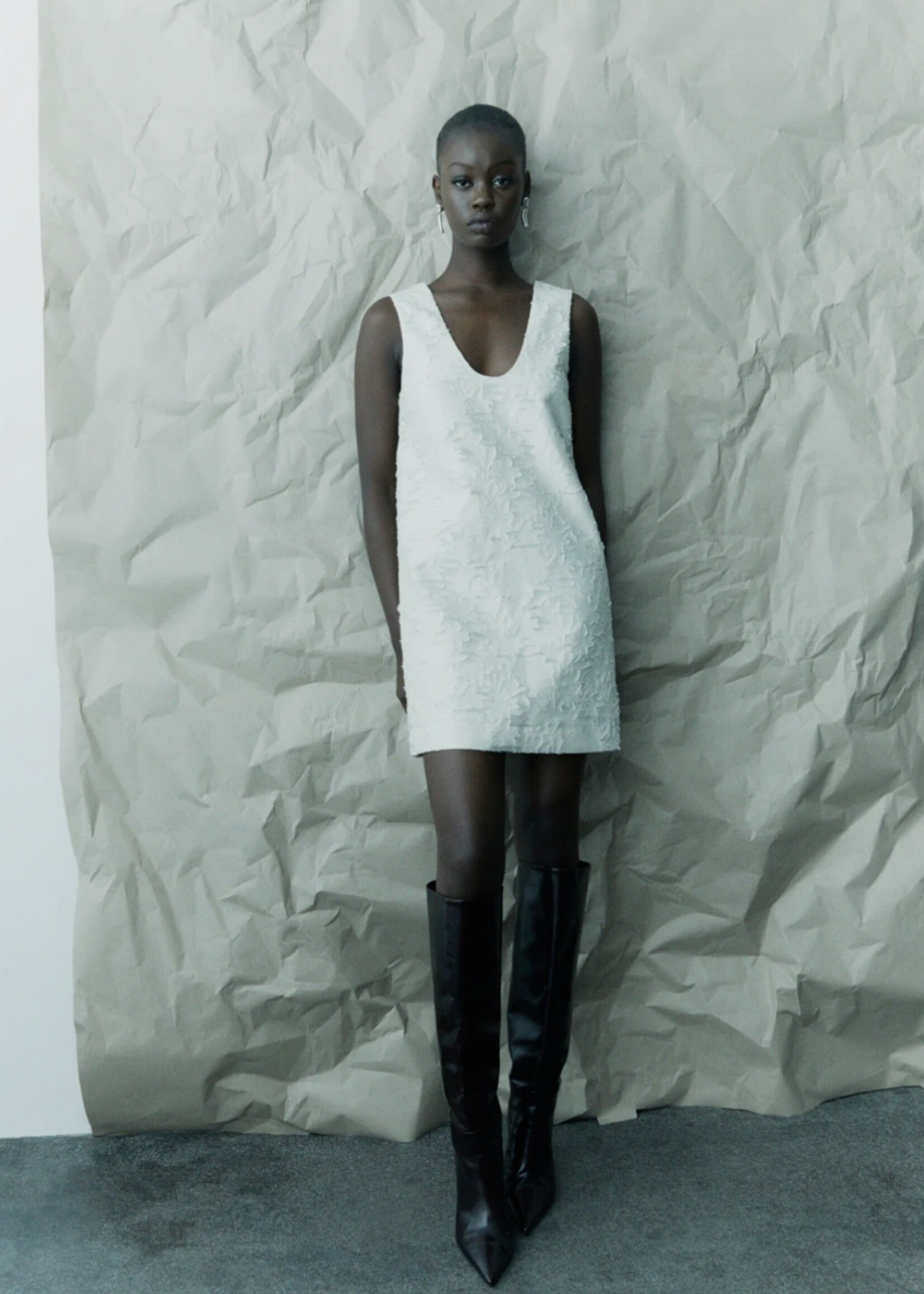 Day Durant - Refined structure dress