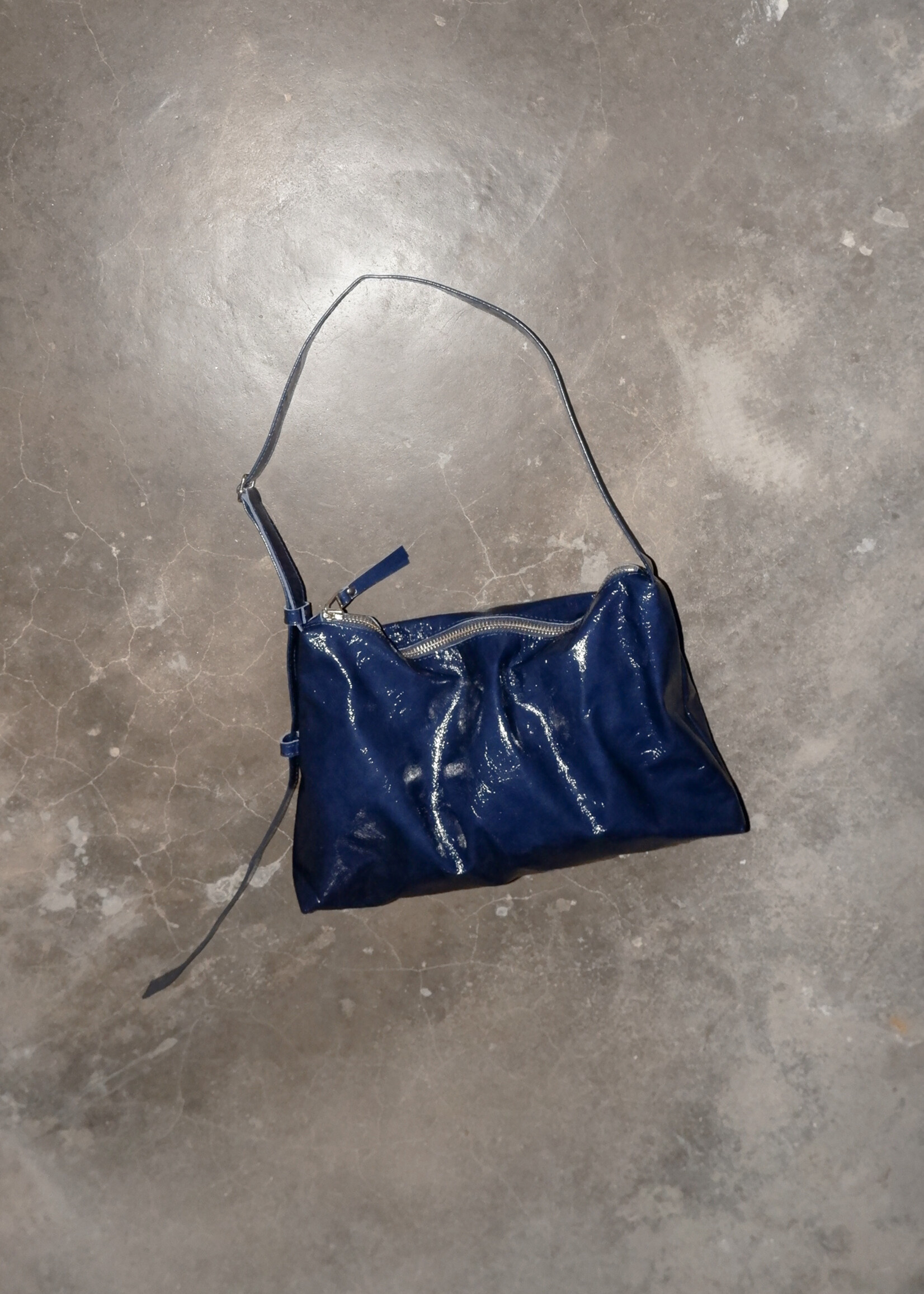 nona Zip Pocket Bag - Crushed Patent Night