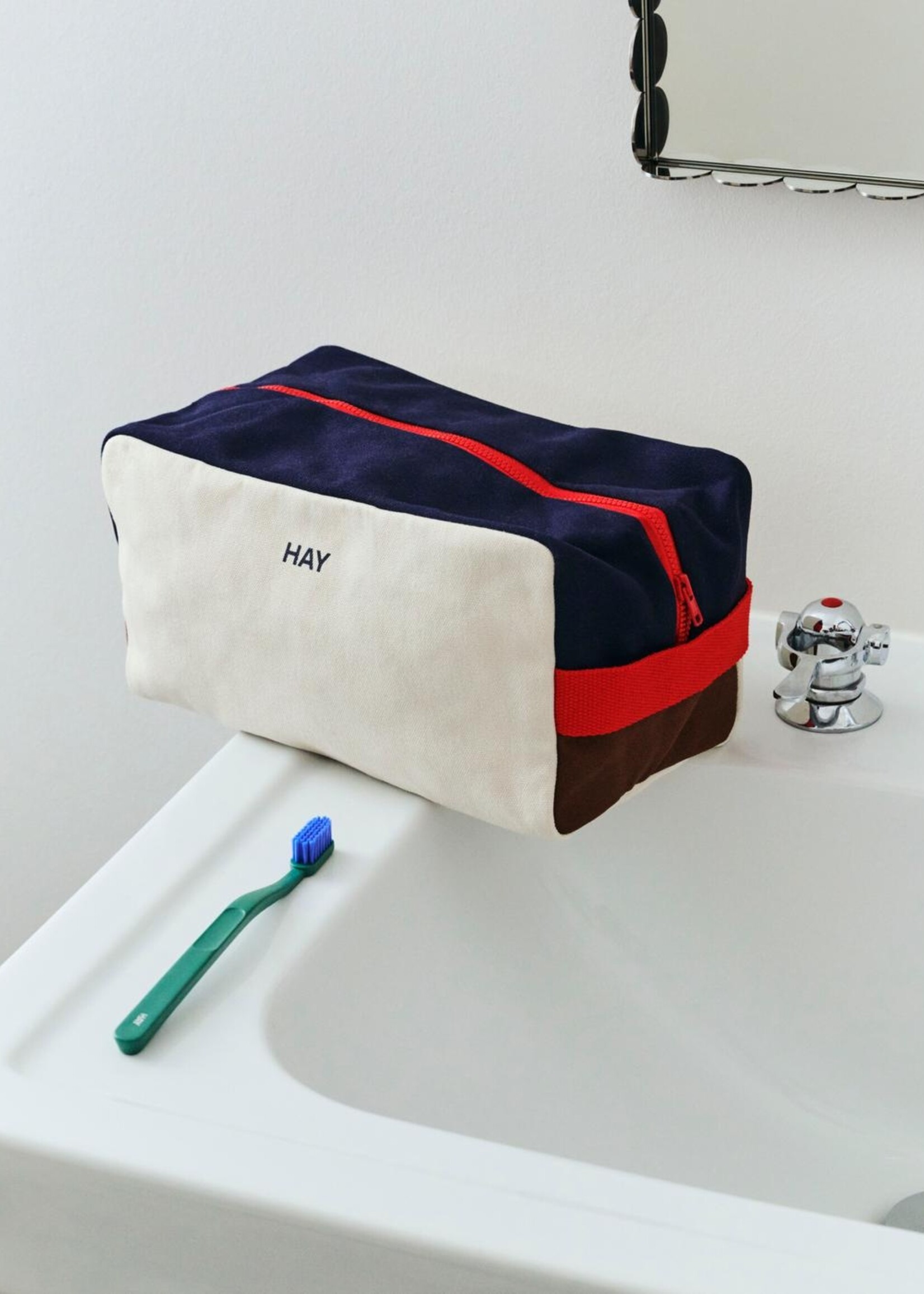 Hay Multi wash bag - Medium - Cream multi