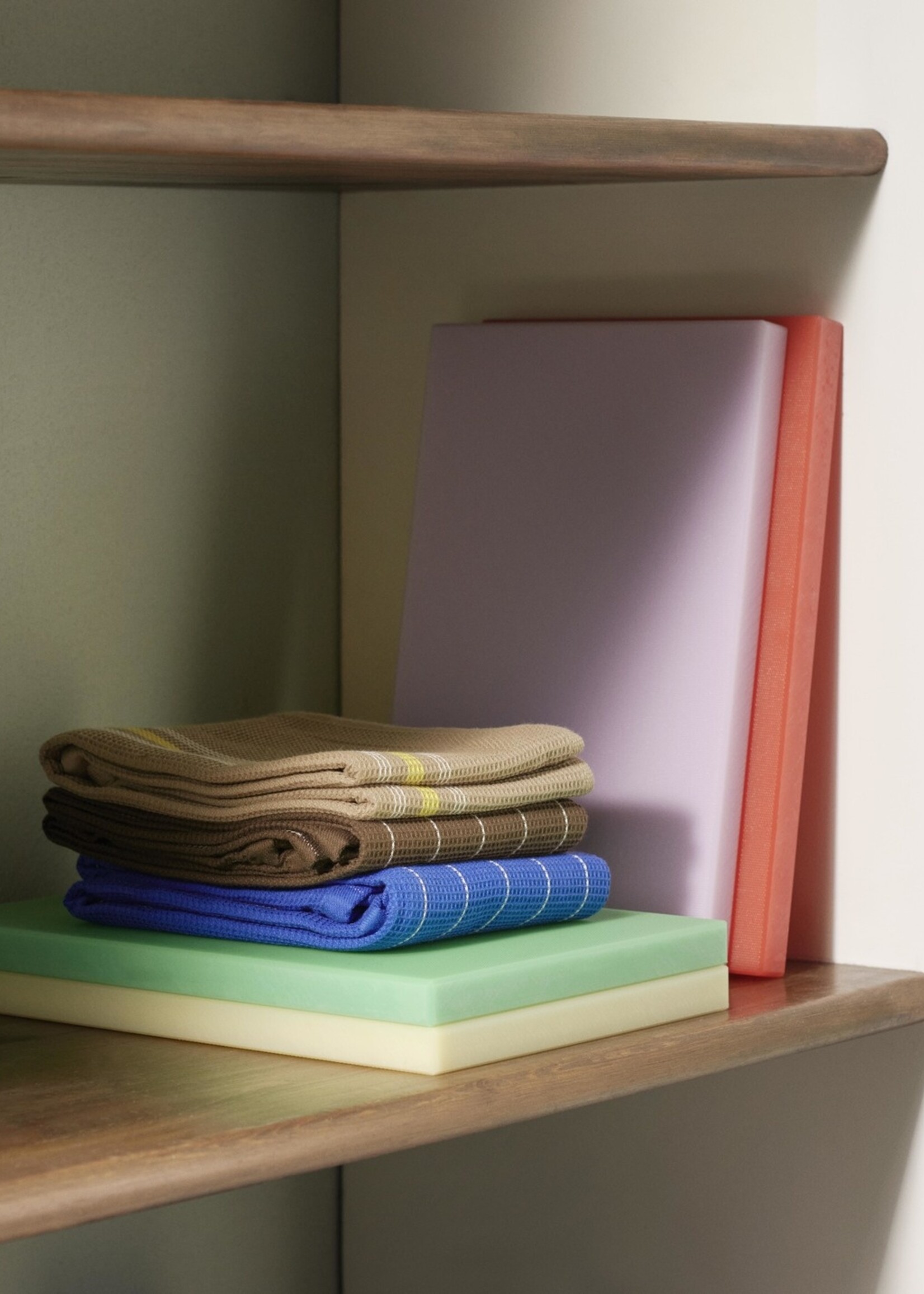 Hay Slice Chopping Board - Medium - Green