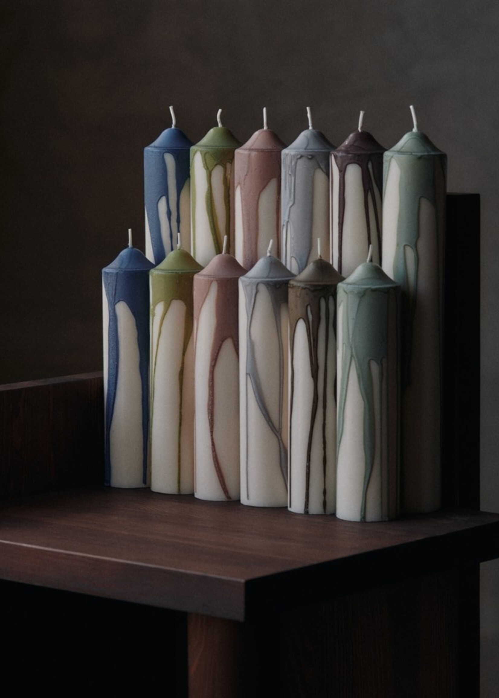 Ferm Dryp Pillar Candle - H30 - Deep Blue