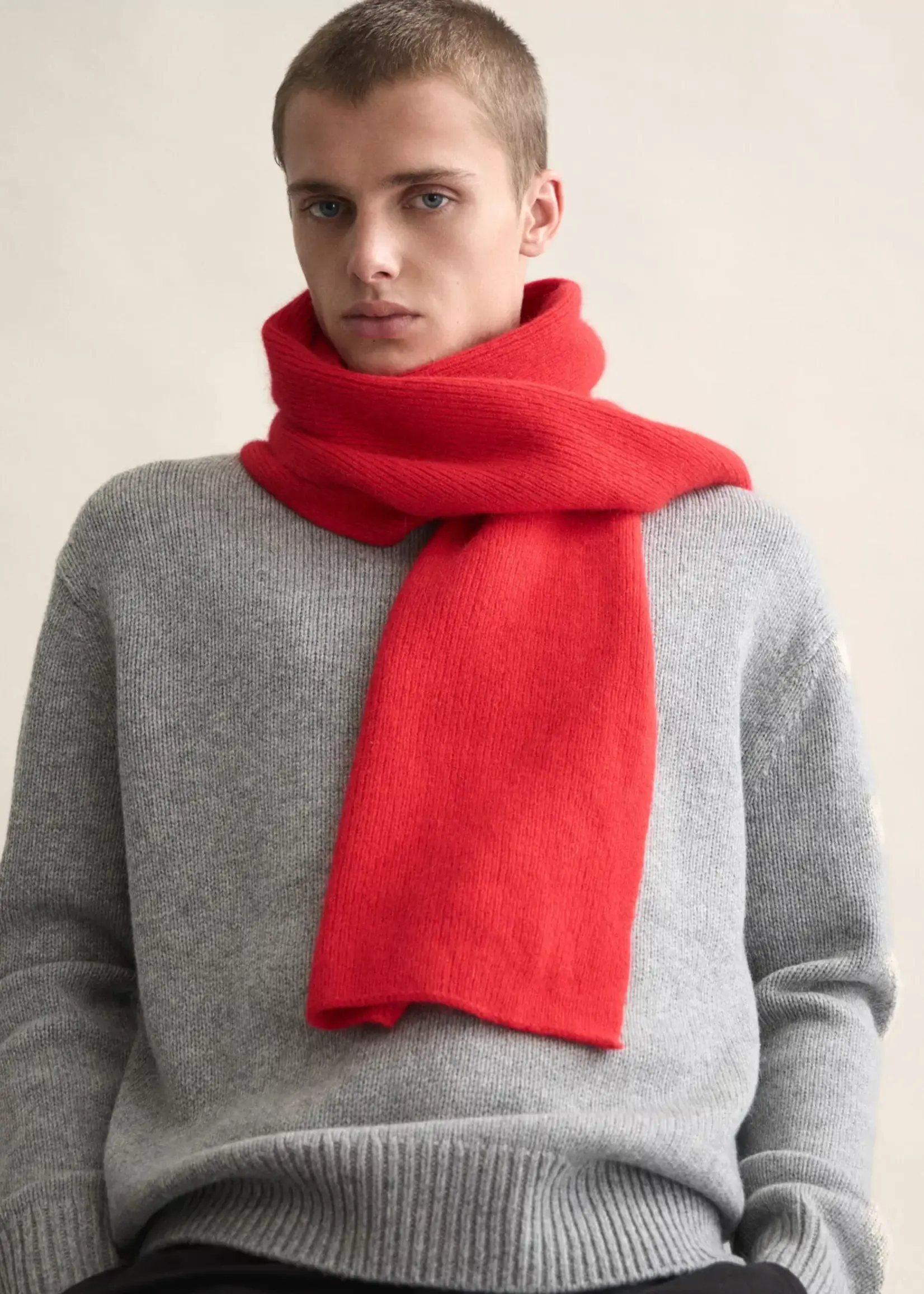 Le Bonnet Scarf - Crimson Red