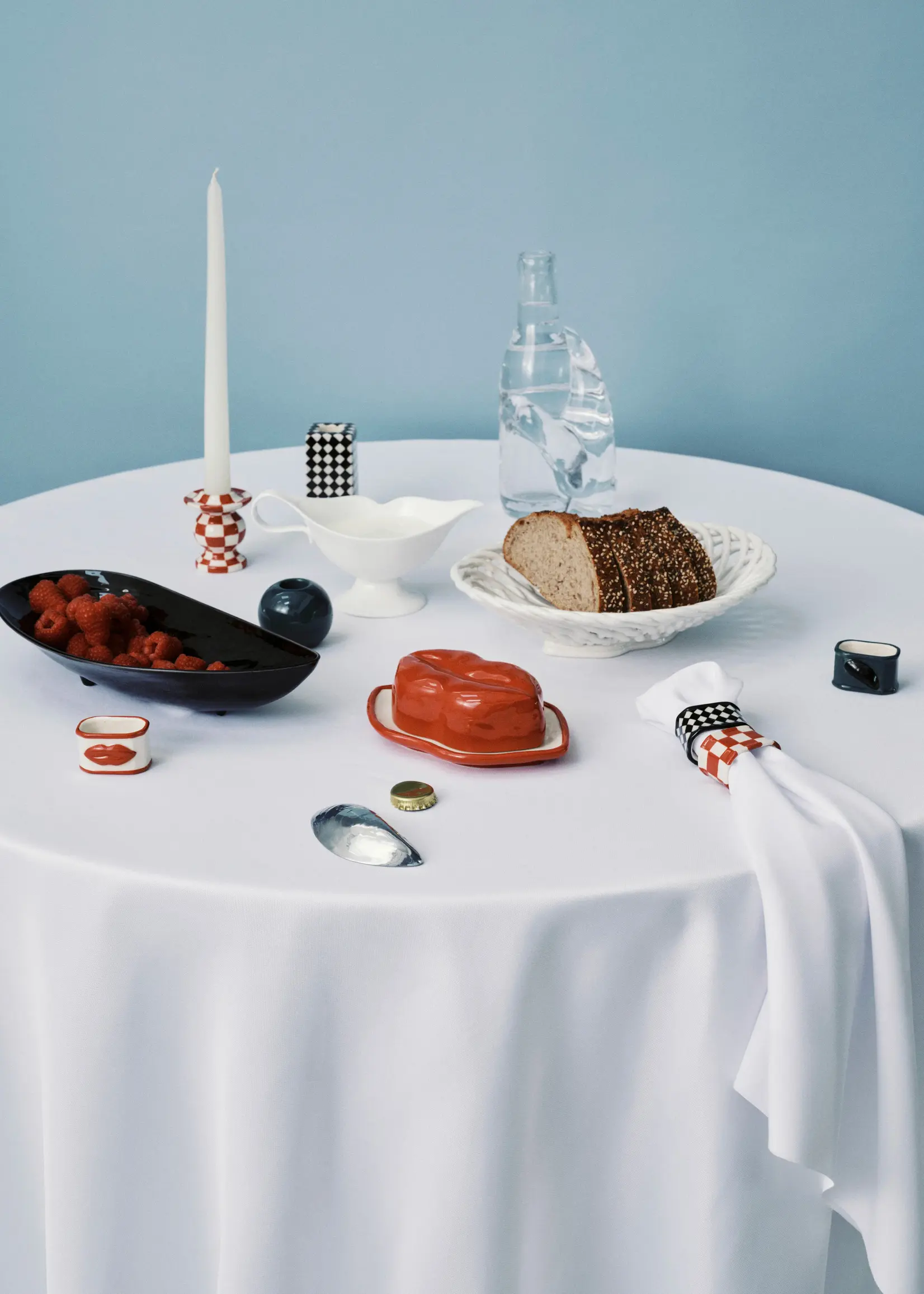 Serax Lips dish with lid