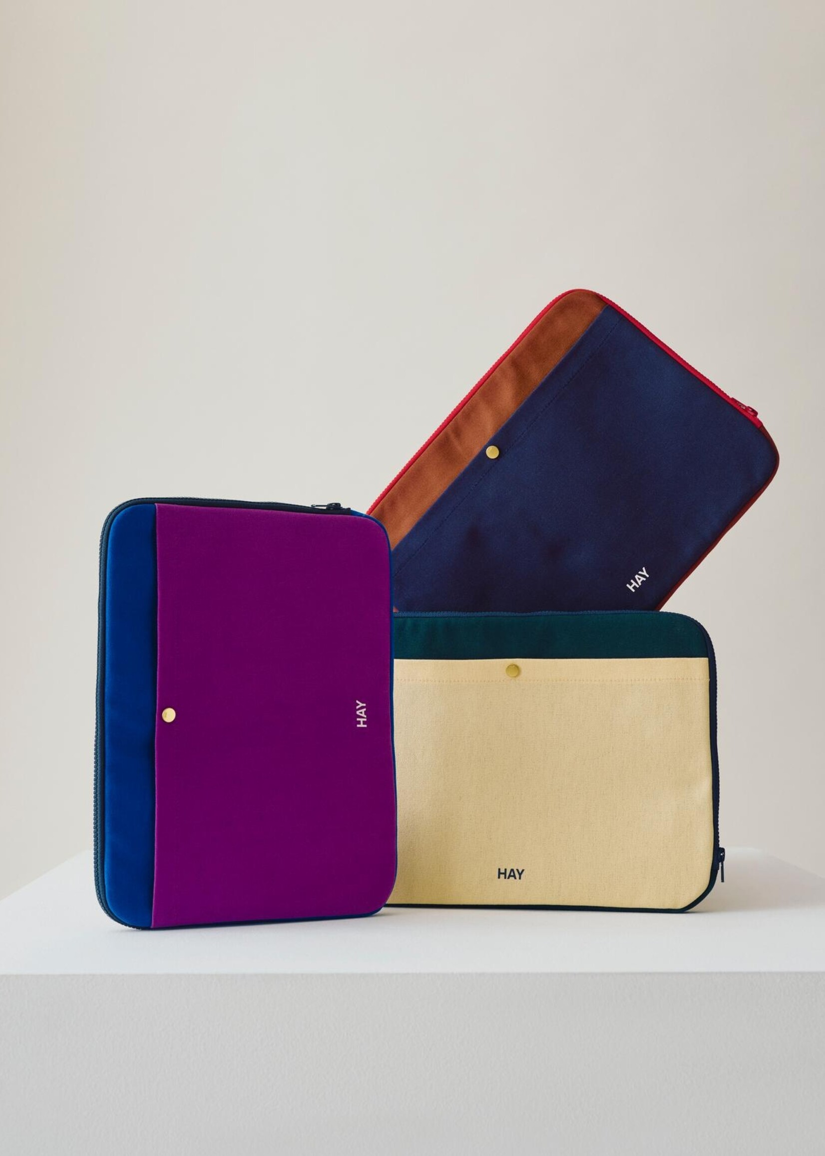 Hay Multi laptop cover - midnight blue multi