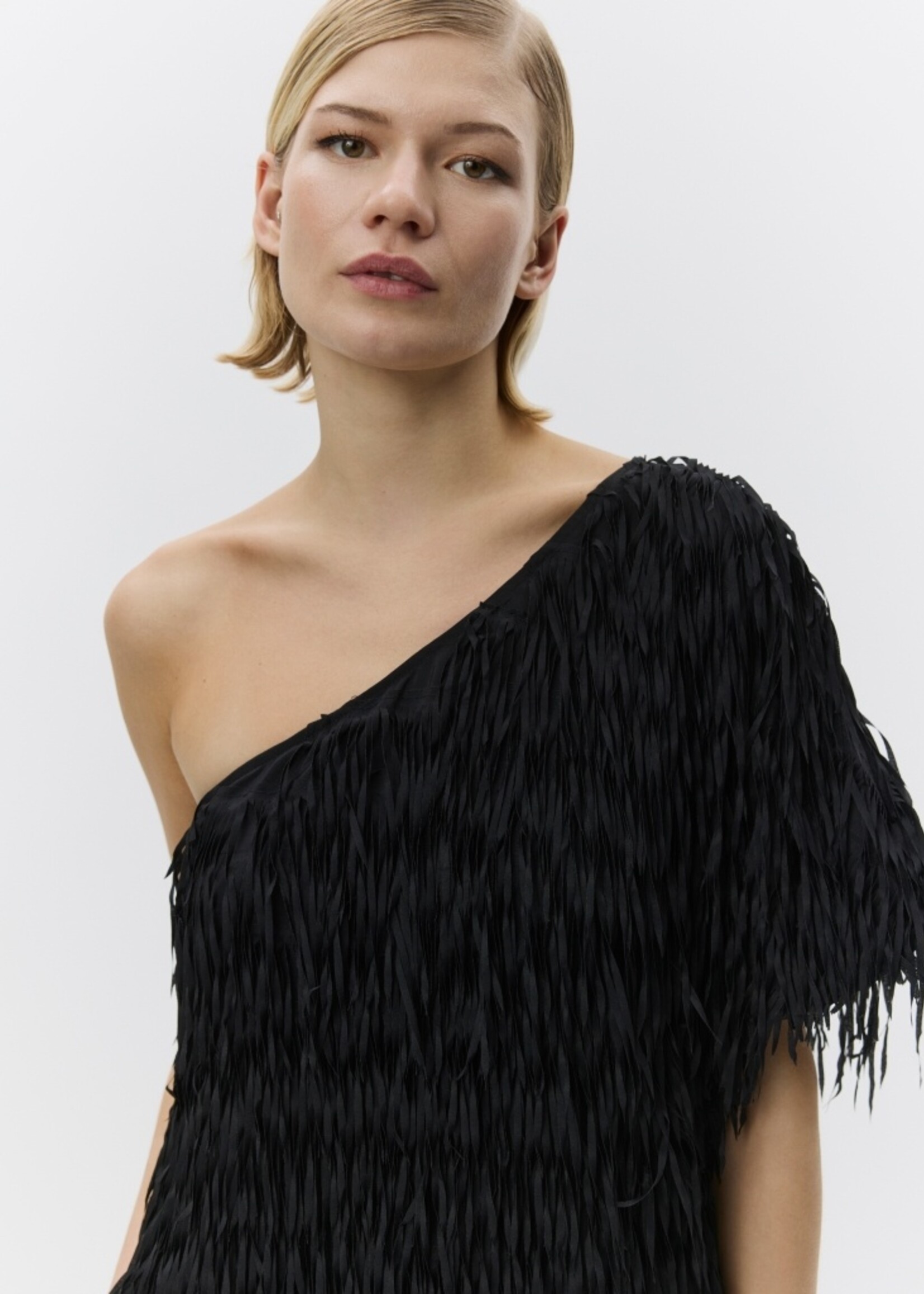 Day Bell - Delicate Fringes - Black