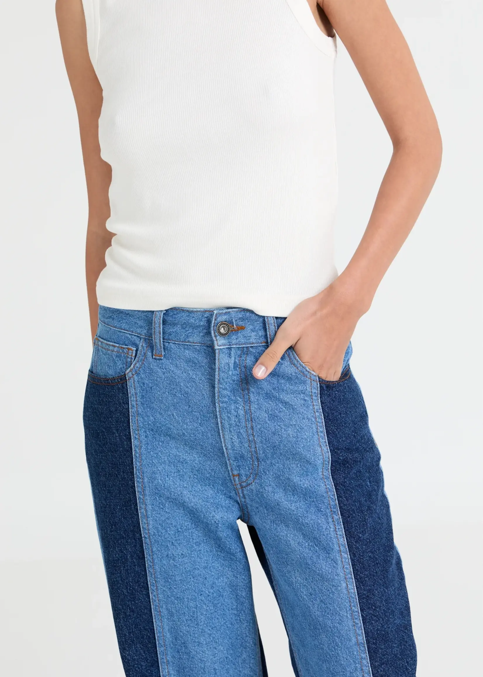 Joey - 2 colour - mid blue/light blue