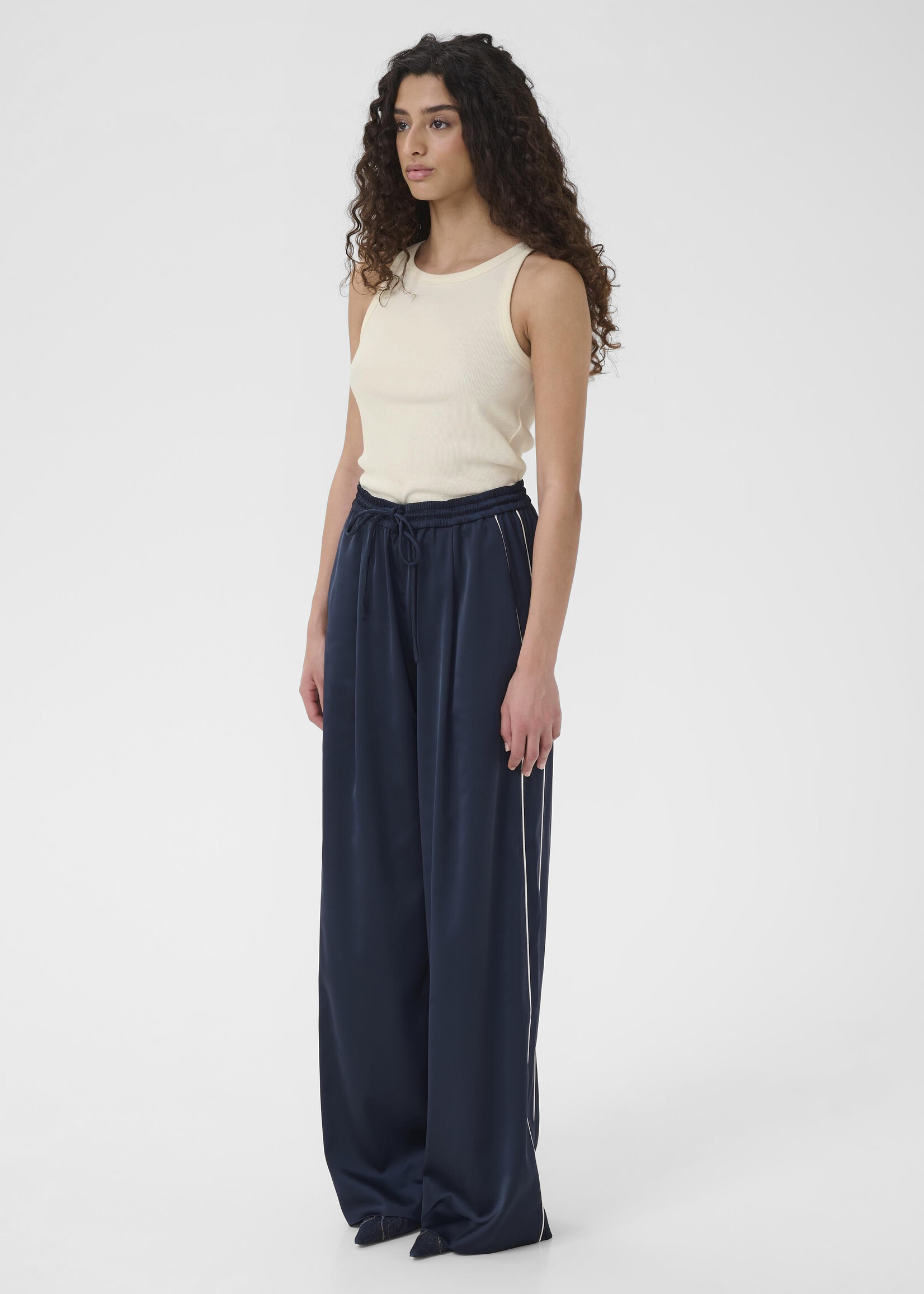 Gestuz GZBicca pants - SkyCaptain