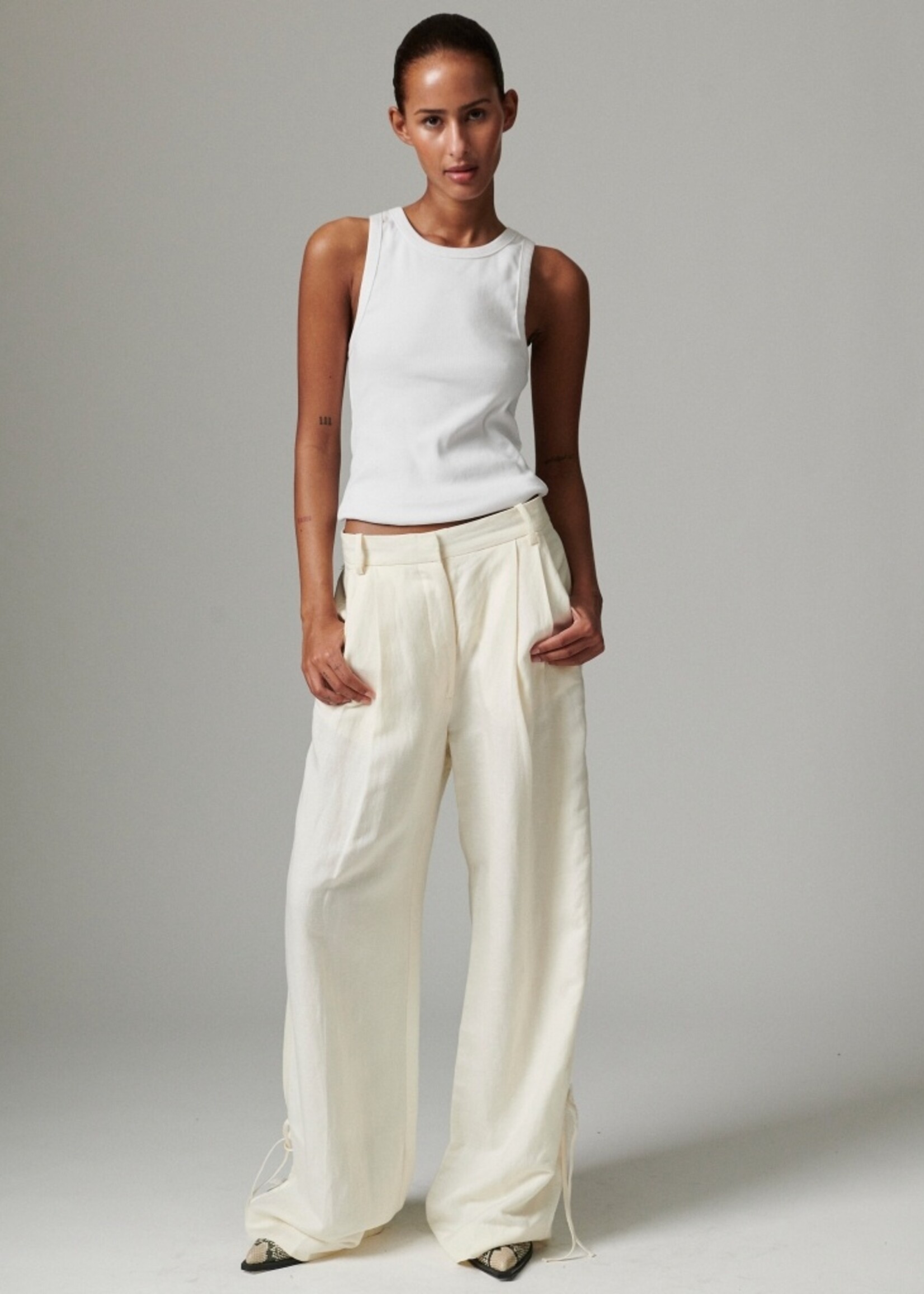 Day Belle - Contrast Linen