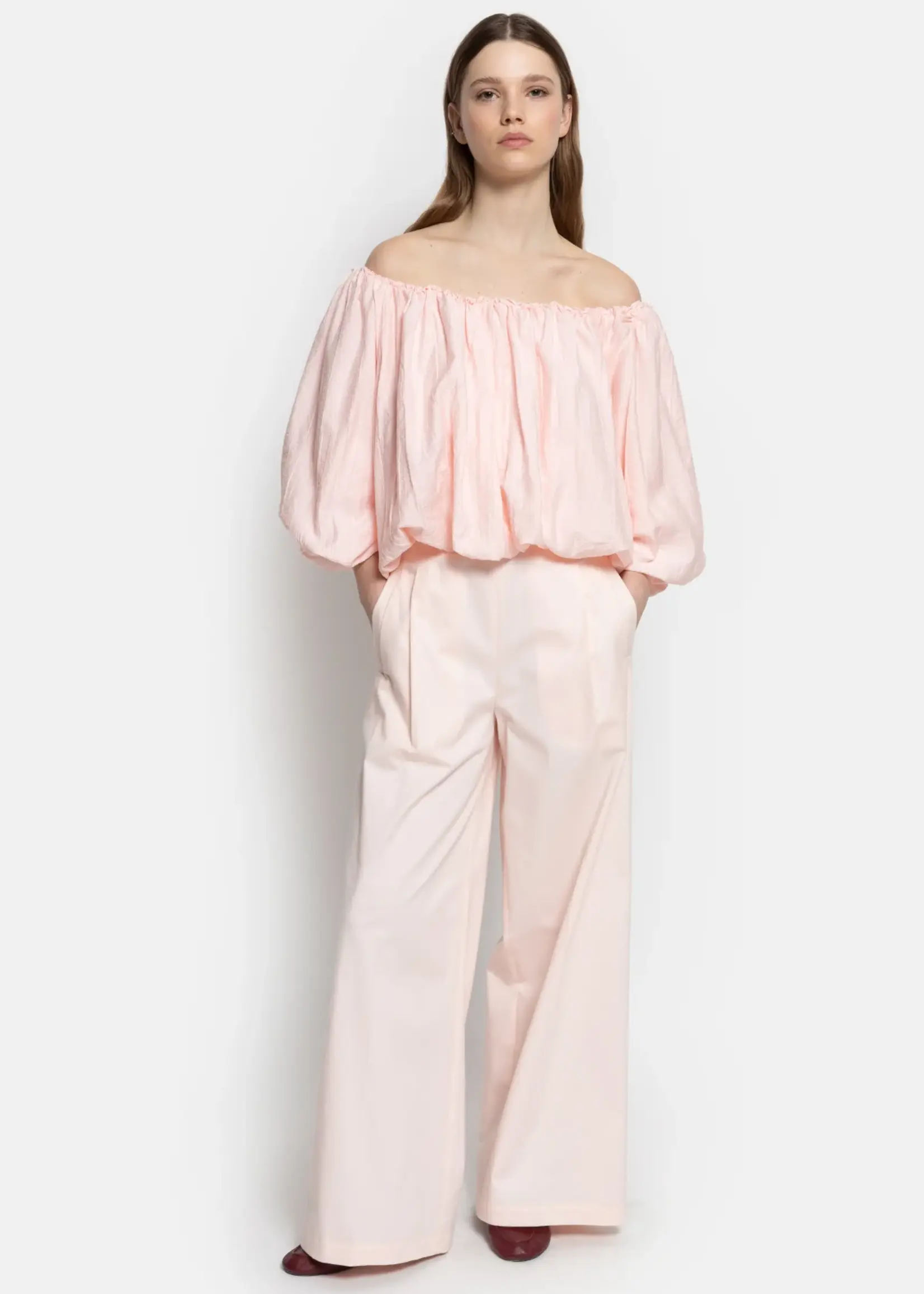 âme Now - light pink off shoulder top