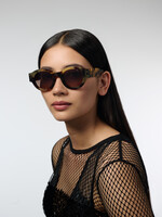 Komono Komono - Jules Oliver Brown