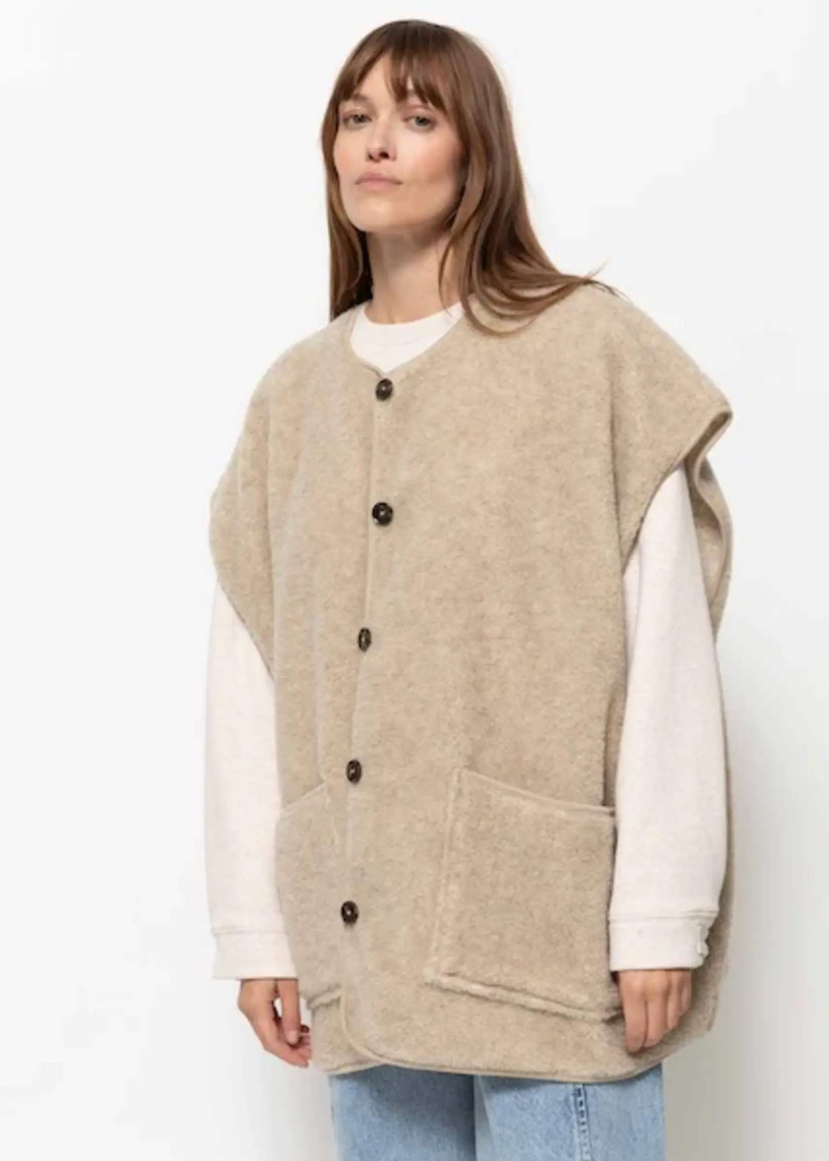 âme Ines Oversized Sleeveless Teddy - Beige