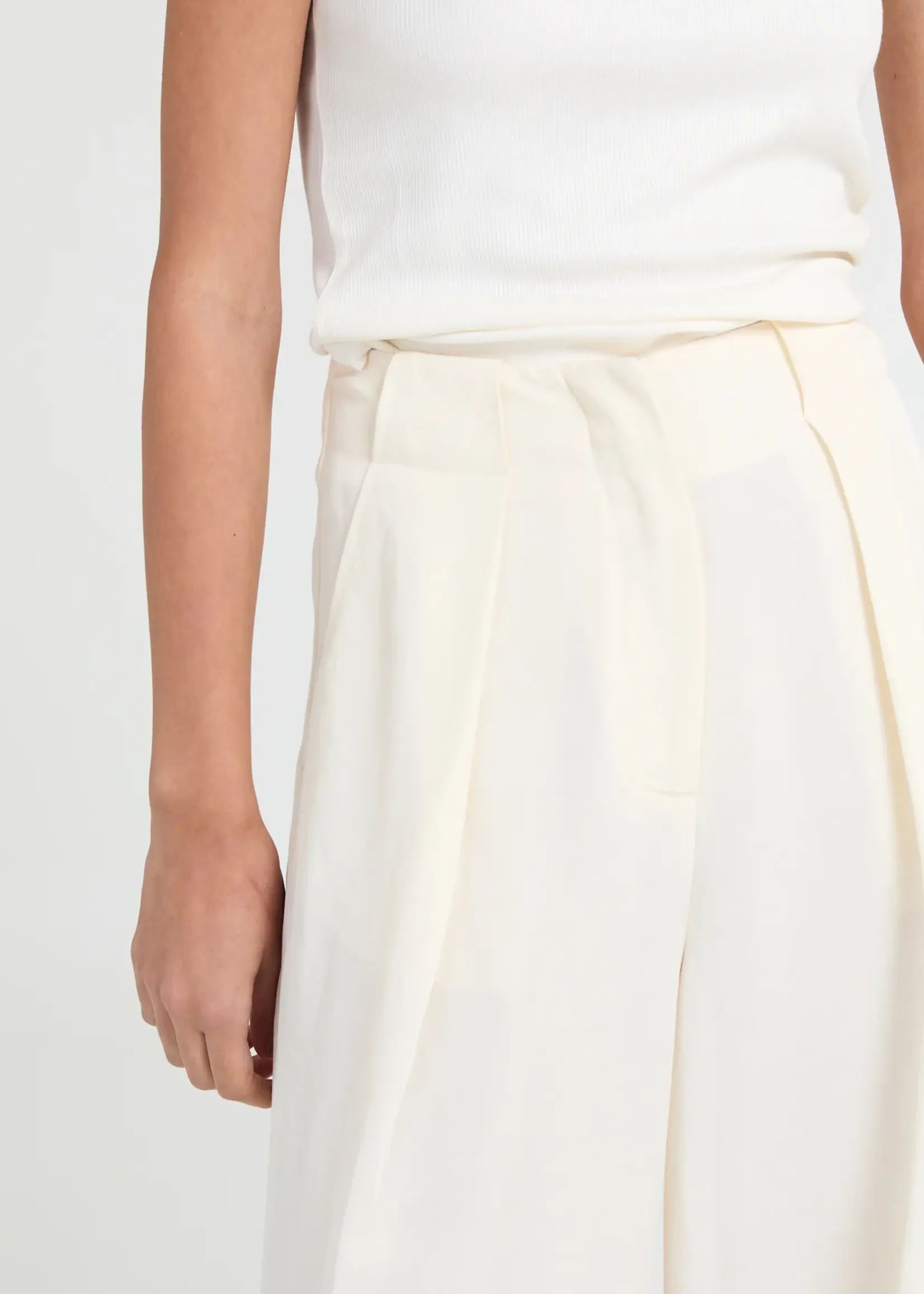 Arianne pleated trousers - Buttercream