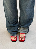 alohas Liko Rift Red Leather Sandals