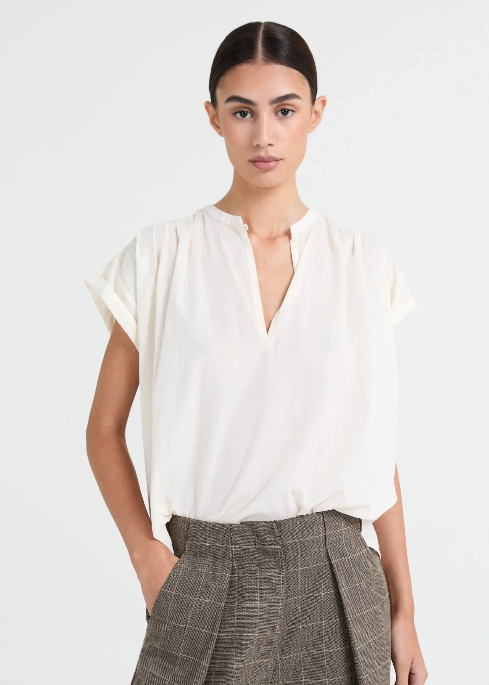 Yulia - Buttercream - cotton blouse