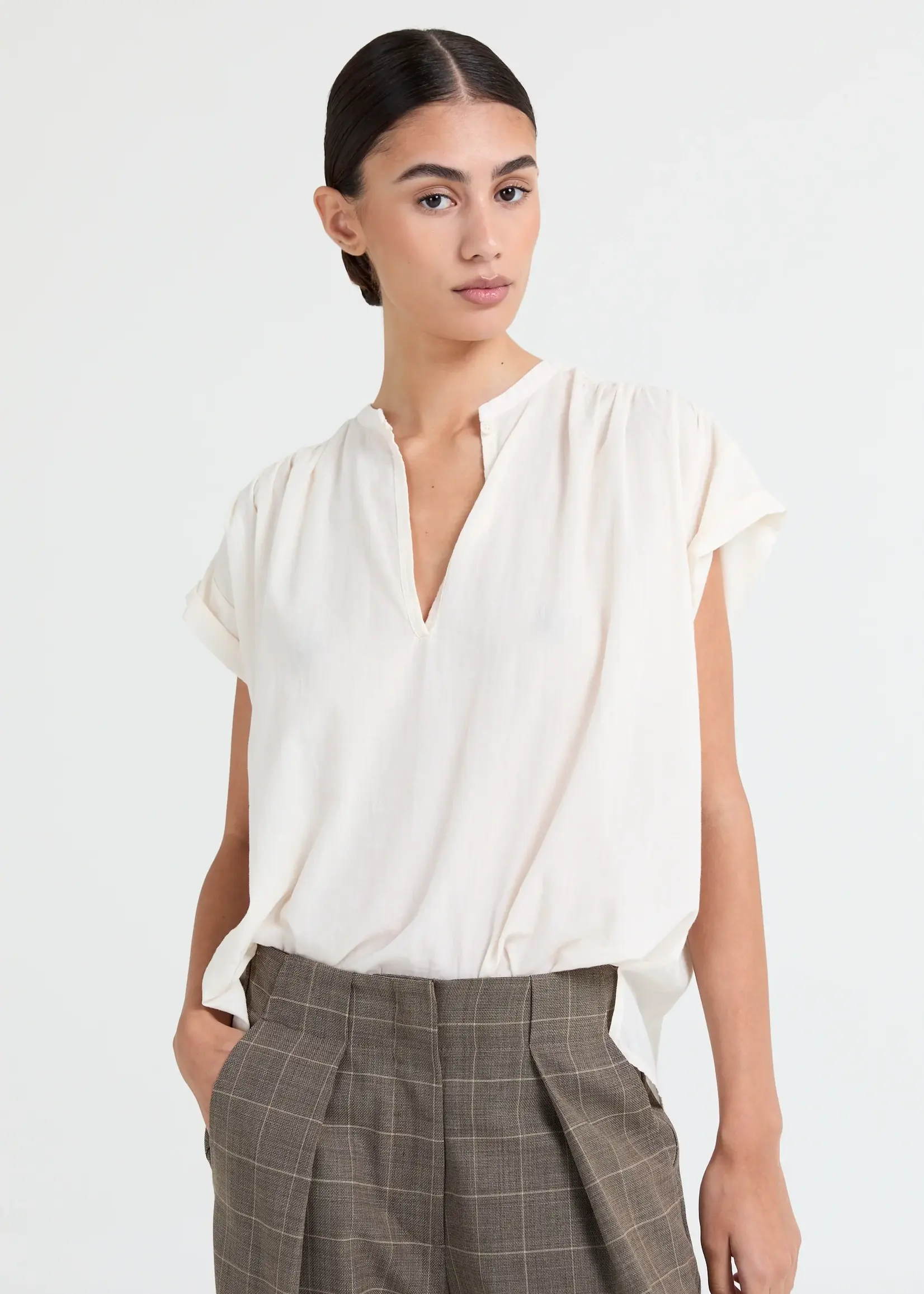 Yulia - Buttercream - cotton blouse