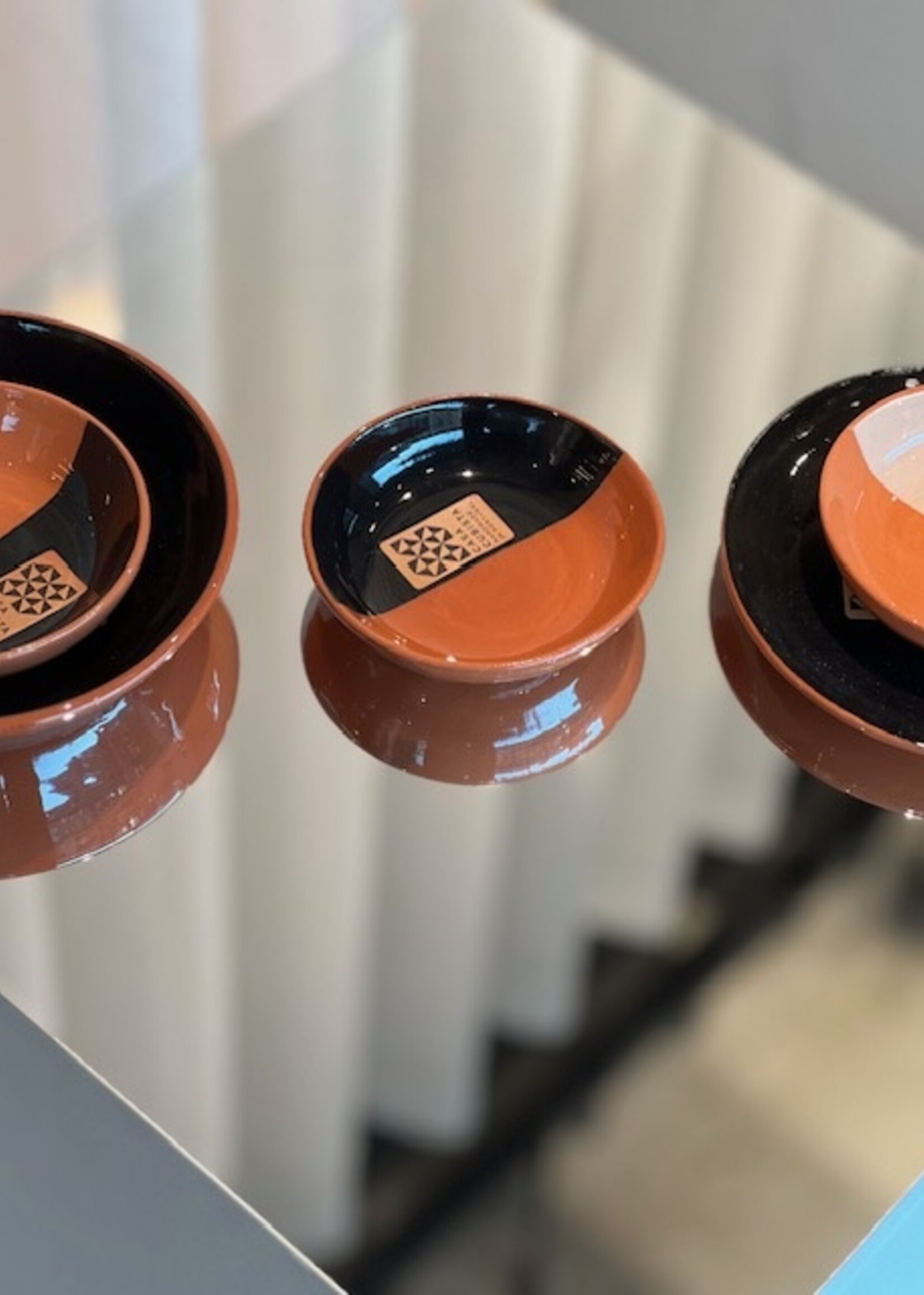 Casa Cubista dipped tea saucer - black