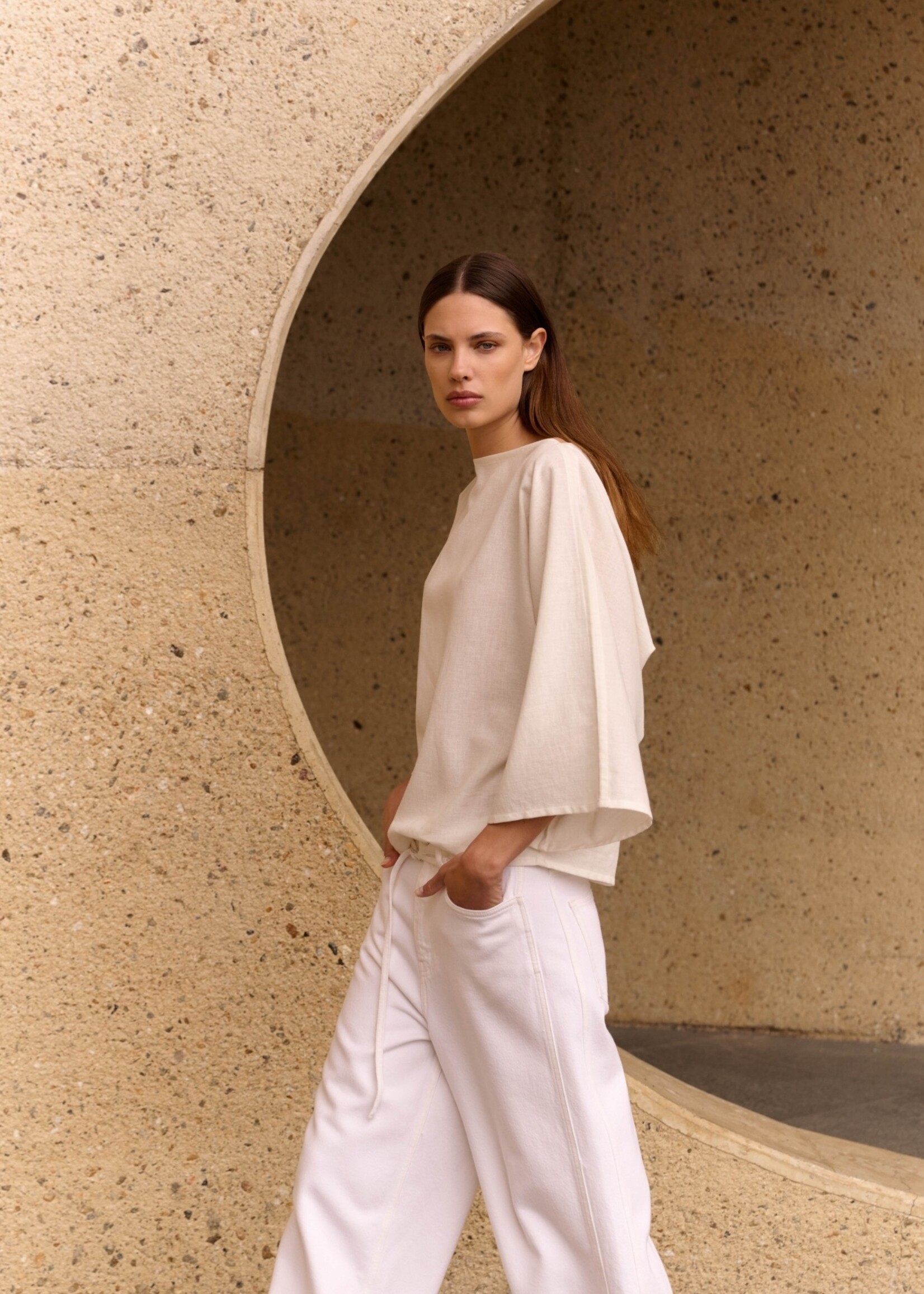 Club L'avenir Bela’CL - Off White