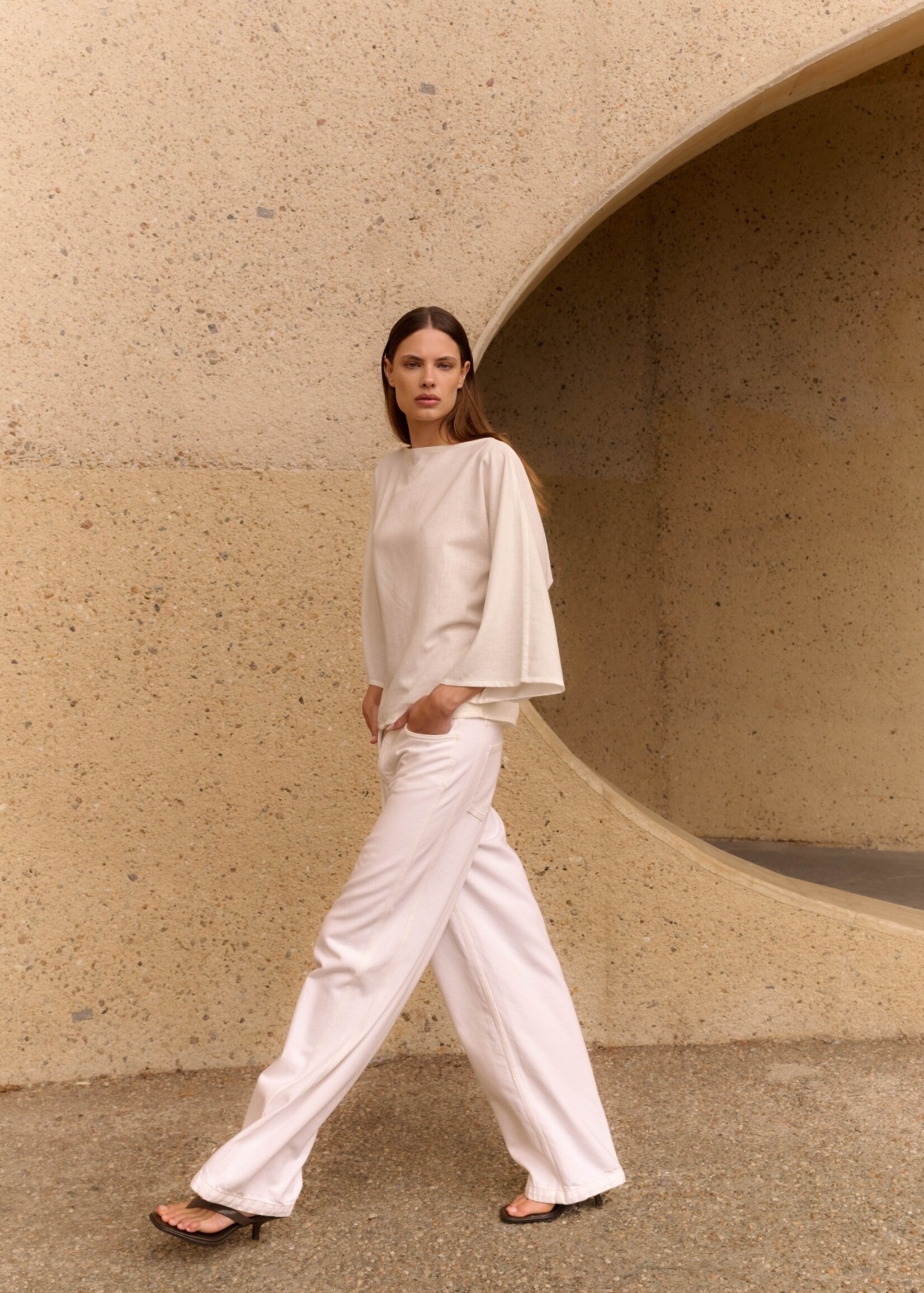 Club L'avenir Bela’CL - Off White